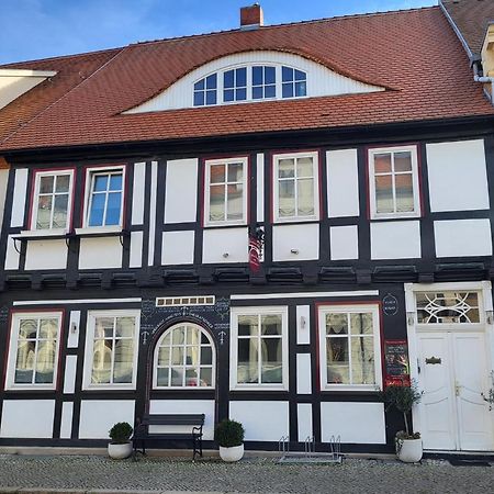 Ferienwohnung Am Rathaus Tangermünde Exterior foto